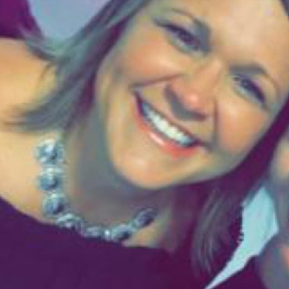 Meet your Posher, Holly